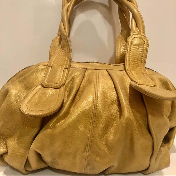 GUSTTO Gold Leather Purse - Picture 3 of 9